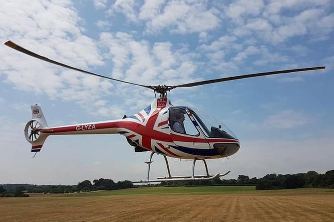 25 minute Helicopter Discovery Trial Lesson - Redhill Meeting Point: Warm Welcome and a Look at the Airfield