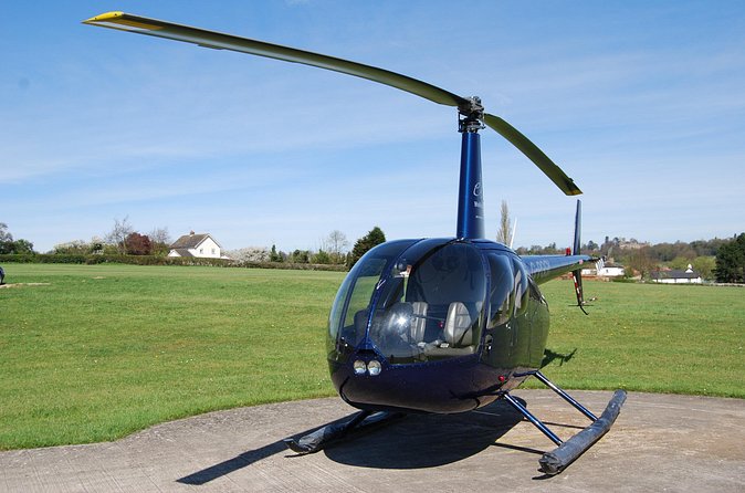 45 Minute London Olympic Helicopter Tour - The Thames Run: Barnes, the Shard, and Landmark City Views