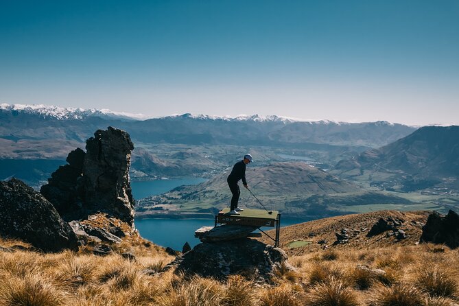 Altitude Golf by Helicopter from Queenstown - The rhythm on the ground: your one-hole “finish line”