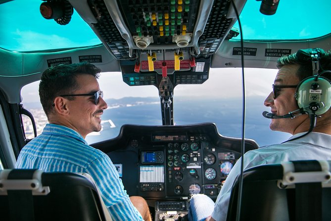 Barcelona Helicopter, Sailboat & Old Town Private Walking Tour - The Port Vell Transfer: From City Streets to the Sea Break