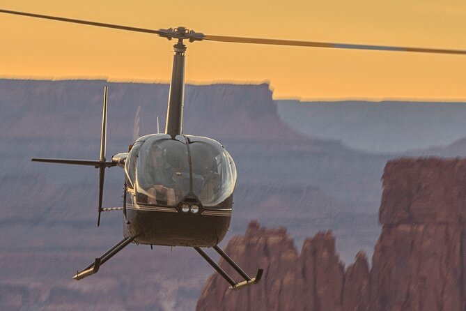 Canyon Country Sunset Helicopter Tour - 60 minutes - Helicopter Setup That Matters: Window Seats, Headsets, and Water