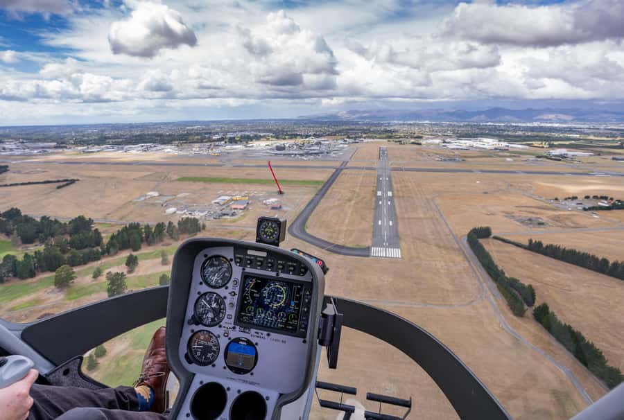 Christchurch: Helicopter Trial Flight - The Instructor Factor: Clear Teaching, Not Just Seat Time