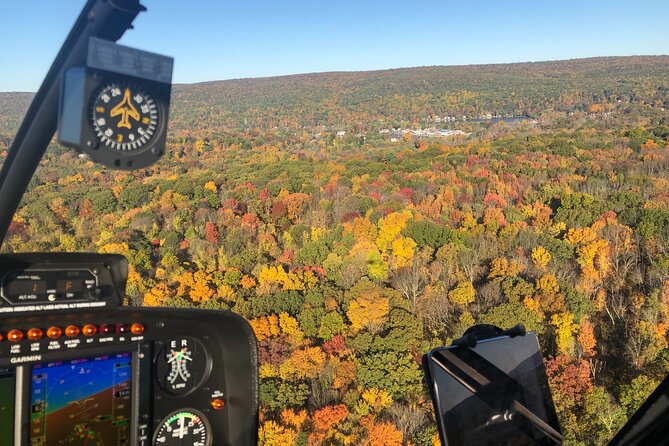Couple's Private Hudson Valley Fall Foliage Helicopter Tour from Westchester - Key Highlights Worth Prioritizing