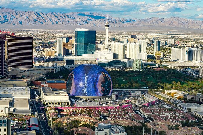 Daytime Hoover Dam and Las Vegas Strip Helicopter Flight - Why a daytime Hoover Dam and Strip helicopter flight is such a good Vegas move