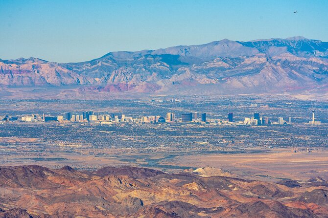Daytime Hoover Dam and Las Vegas Strip Helicopter Flight - Pilots, staff, and that smooth ride factor