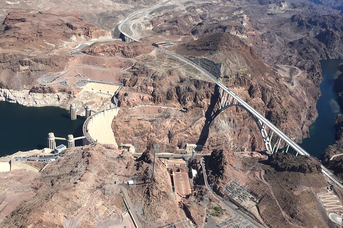 Extended Grand Canyon West Rim Air-Only Helicopter Tour - Return flight: the Las Vegas Strip from the sky