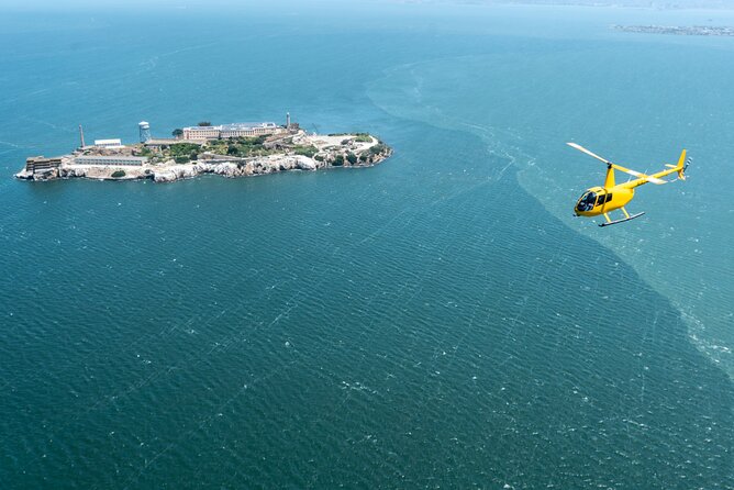 Golden Gate Helicopter Adventure - Headsets and Pilot Guidance: What Makes It Feel Smooth
