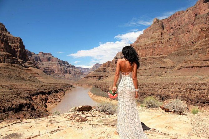 Grand Canyon Helicopter Wedding - A Vegas-to-Canyon wedding flow that stays simple