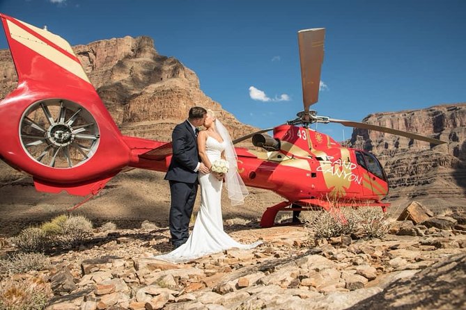 Grand Canyon Helicopter Wedding - Flowers, champagne, and the little details that make it feel finished