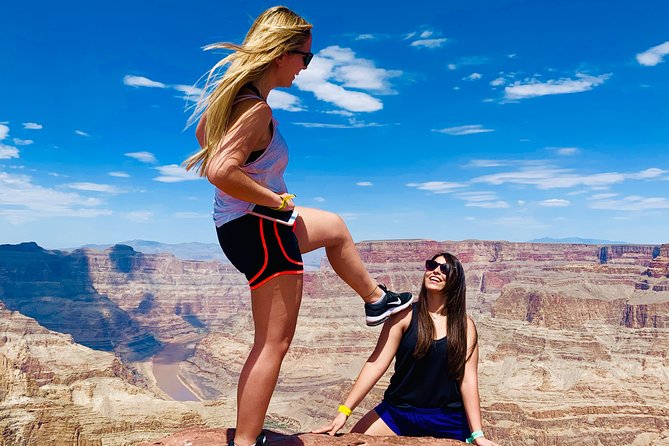 Grand Canyon Tour with Skywalk and Spanish Helicopter Flight - Crossing the Mojave: Lake Mead views, desert drives, and Joshua trees