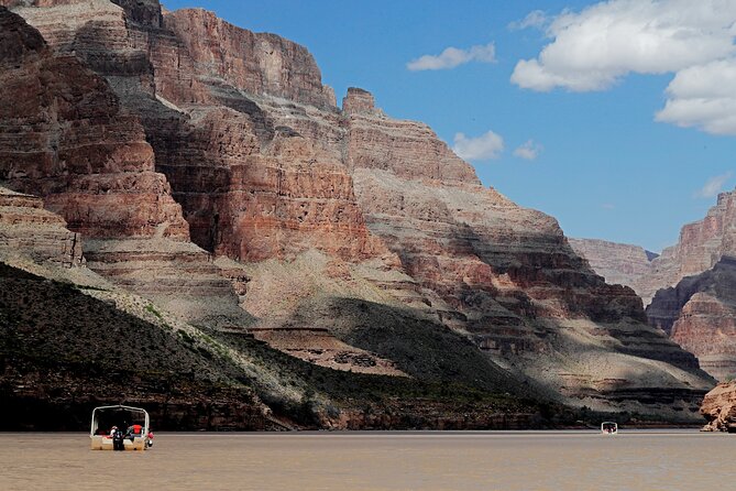 Grand Canyon West Helicopter Tour with VIP Skywalk and Boat Ride - Should you book this Grand Canyon West VIP combo?