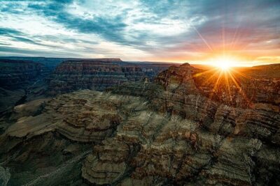 Grand Canyon West Rim - Helicopter Flight- Famous Dream Tour - Getting Started at the Meadview Ranch Heliport (No Big Airport Chaos)