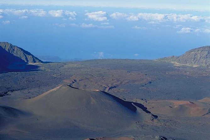 Hana Rainforest and Haleakala Crater Helicopter Tour - East Maui rain forest and Hana coast: waterfalls from above feel unreal