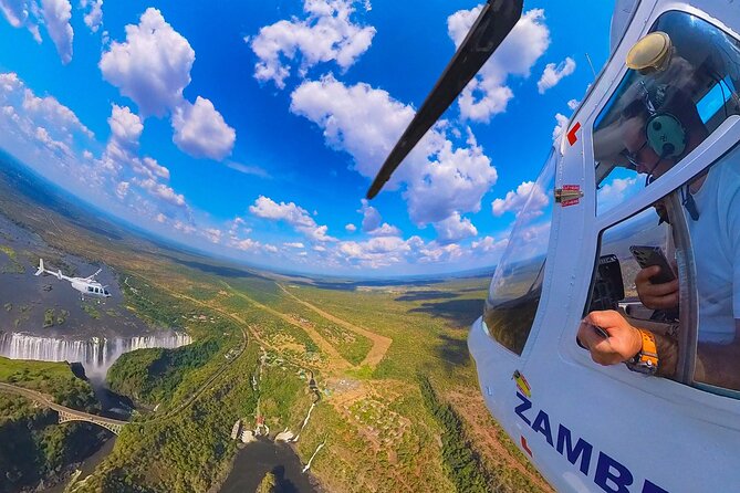 Helicopter Flight Experience Over Victoria Falls - 13 minutes vs 26 minutes: picking the right flight length