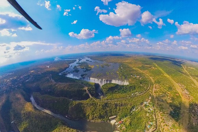 Helicopter Flight Experience Over Victoria Falls - Safety briefing and seat-time expectations (what to watch for)