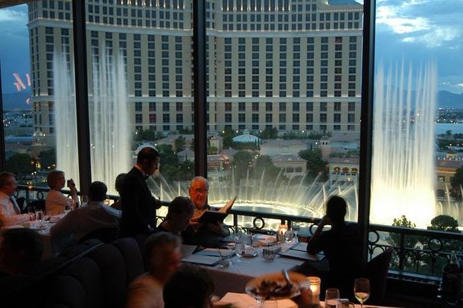 Helicopter Flight of the Las Vegas Strip with Eiffel Tower Dinner - The price: is $349.99 good value?