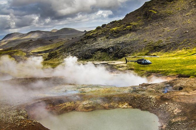 Helicopter Flight Over Geothermal Landscapes from Reykjavik - The ground stop at Hveragerði and Hengill: what 15 minutes gets you