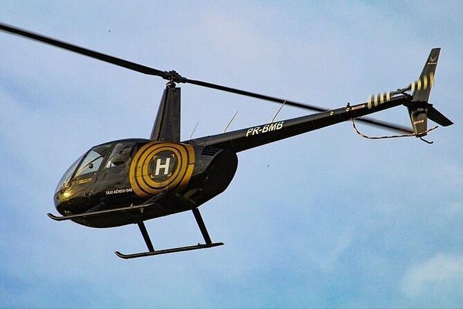 Helicopter Flight over São Paulo City - Headsets, service, and why “private” feels better in practice