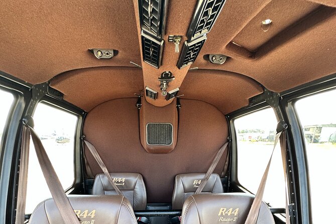Helicopter Ride in Rio de Janeiro - 30 Minutes by Comandante Nobre - Staff, communication, and what to expect on board