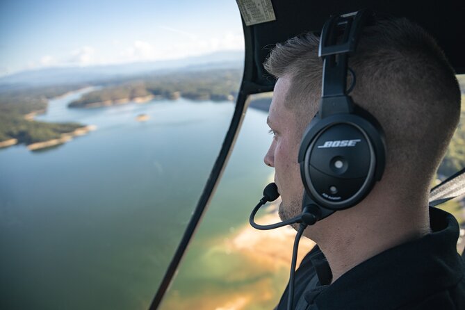 Helicopter Ride in Smoky Mountain Sevierville Great Smoky Tour - Comfort Details That Matter: Headsets, VR, and the 300-Lb Limit