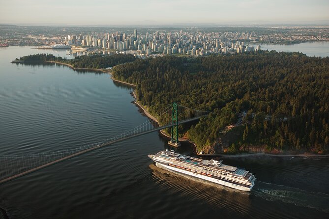Helicopter Tour of Vancouver City (Depart SKY Hangar) - Key things to know before you fly SKY Helicopters