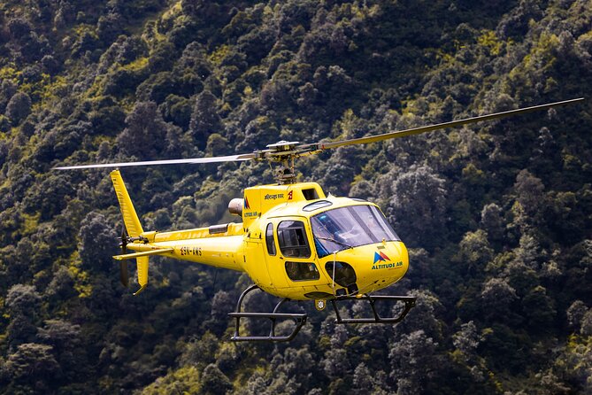 Himalayan Gosaikunda Helicopter Tour from Kathmandu - The View From 40–45 Minutes in the Air