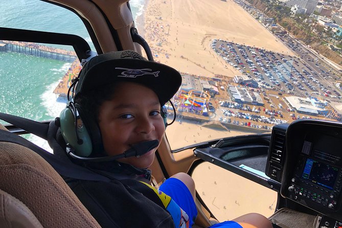 Hollywood and Beaches 50-Minute Helicopter Tour - The flight route: Hollywood to Santa Monica in one sweep