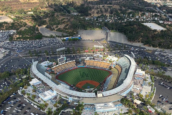 Hooray for Hollywood 35-Minute Helicopter Tour - Getting there: Van Nuys meeting point and verification basics