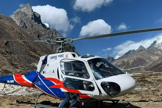 Kathmandu To Lukla By Helicopter Flight - Kathmandu to Lukla by helicopter: what you gain in real time