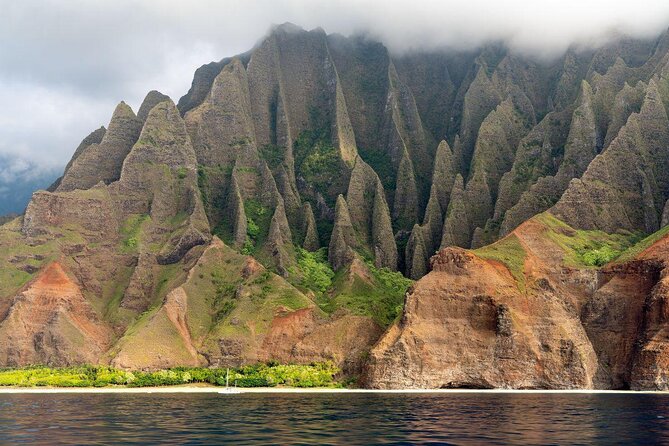 Kauai Deluxe Waterfall Safari: Helicopter Tour - Key Things That Make This Helicopter Tour Worth It