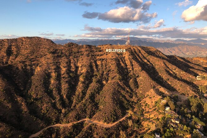 LA Helicopter Tour with Malibu Landing - Beverly Hills and Sunset Strip: seeing the city’s power lines