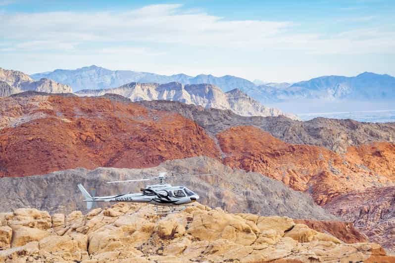 Las Vegas: Red Rock Canyon and Vegas Strip Helicopter Tour - Key things to know before you book