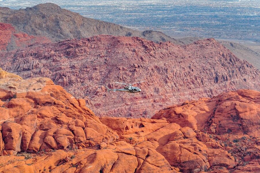 Las Vegas: Red Rock Canyon and Vegas Strip Helicopter Tour - Over Red Rock Canyon National Conservation Area: the big photo moment
