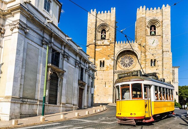 Lisbon 360 City Tour: Bike tour, Boat Trip and Helicopter Flight - Key things to know before you go