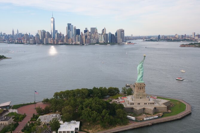 Manhattan Helicopter Tour from Westchester (Shared) - What Happens in the Air: How to Read Each Flyover Moment