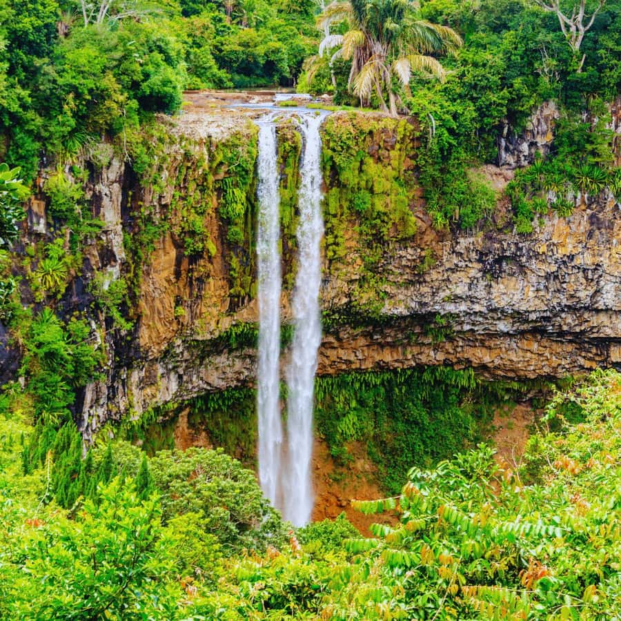 Mauritius: Underwater waterfall by Helicopter tour - How the Underwater Waterfall makes sense from a helicopter