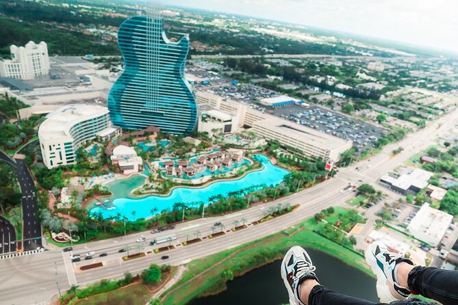 Miami Helicopter Tour Hard Rock and Beach - Getting to the start in Pembroke Pines