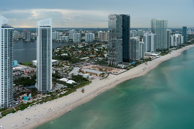 Miami Sunset Private Helicopter Flight - Hollywood Beach: First Views and Fast Orientation