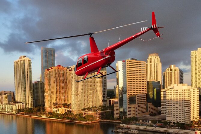 Miami Sunset Private Helicopter Tour - Miami at golden hour, but with a pilot doing the pointing