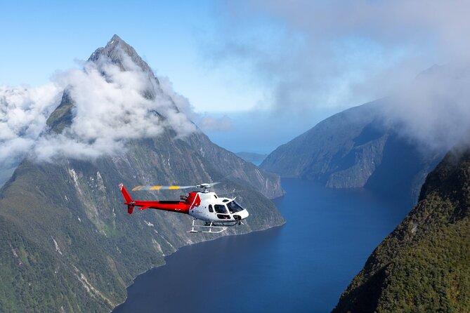 Milford Extended Helicopter Tour from Queenstown - What the helicopter narration does for your photos and your memory