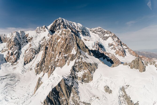 Mount Cook Alpine Explorer Helicopter Flight with Alpine Landing - What you’re really buying for $359.62 per person