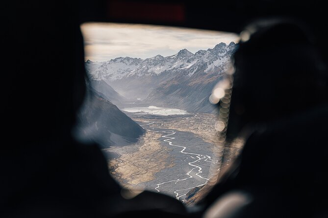 Mount Cook Alpine Explorer Helicopter Flight with Alpine Landing - Tips so you enjoy every minute (even on a no-snow day)