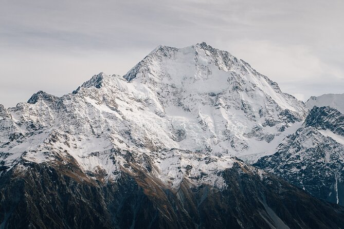 Mount Cook and The Glaciers 55-Minute Helicopter Flight - Tasman Glacier: Seeing the Longest Glacier Like a River of Ice