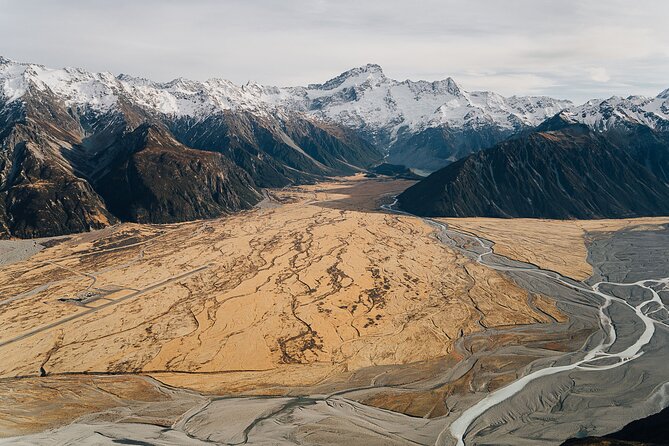 Mount Cook: Mountains High 40-Minute Helicopter Flight - Burnett Mountains and the Mackenzie Basin: the scenery widens fast