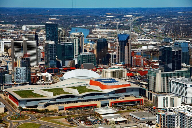 Nashville "Homes of the Stars" Helicopter Tour - Up in the Air Over Nashville: How the 30 Minutes Plays