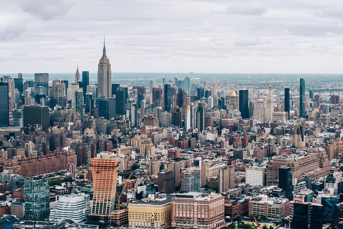 New York City Grand Island Helicopter Tour - Safety and Comfort: Bell 407, Weight Limits, and the Cabin Vibe