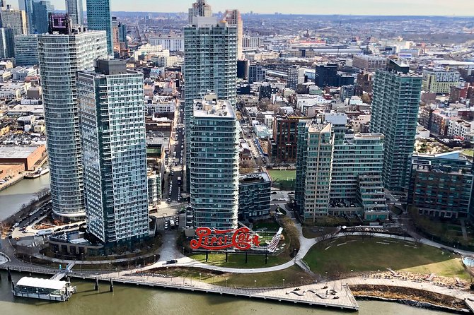 New York City Skyline Helicopter Tour from New Jersey - Port vs Starboard: How to Pick Your Best Photo Side