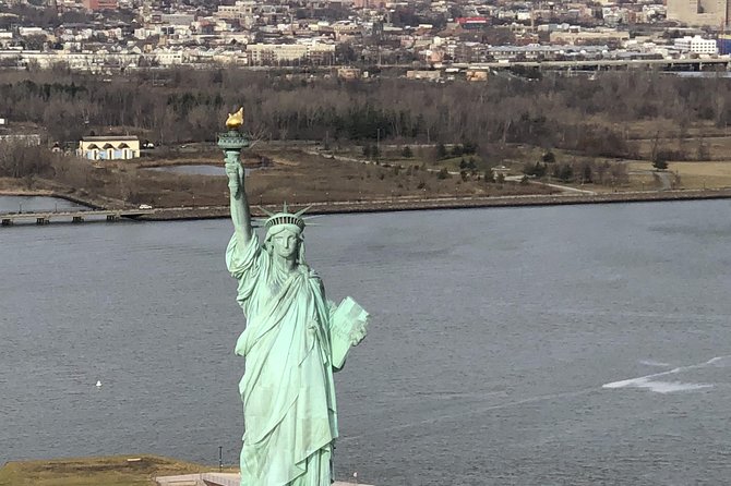 New York City Skyline Helicopter Tour from New Jersey - Price and Value: Is $329 for 30–35 Minutes Fair?