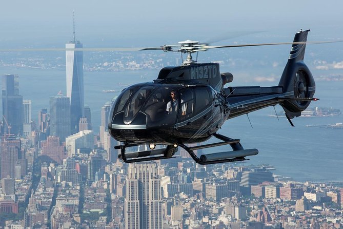 New York Helicopter Tour: City Skyline Experience - Bridge Views and Central Manhattan Photo Stops