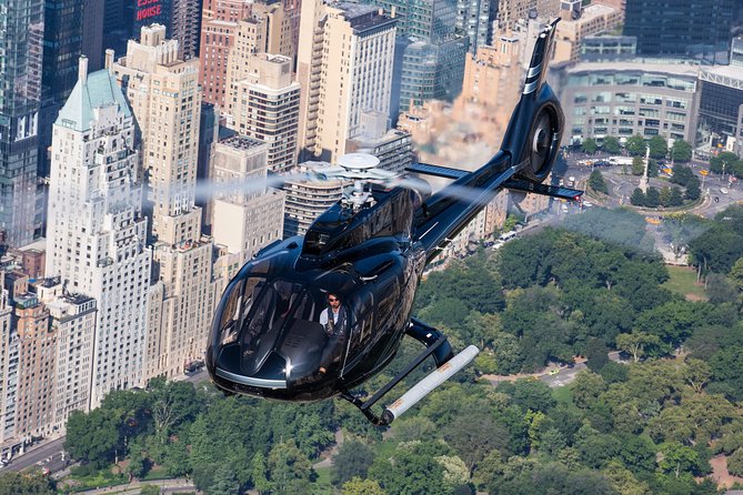NY Helicopter Tour: Manhattan & Brooklyn (Heliport Fees Incl.) - Shared, Small Group Flights With Up to 6 People